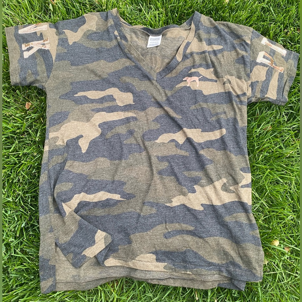 Victorias secret, pink, camo shirt